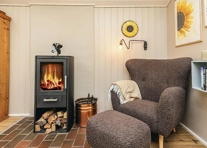 Holiday home 6 Person In *