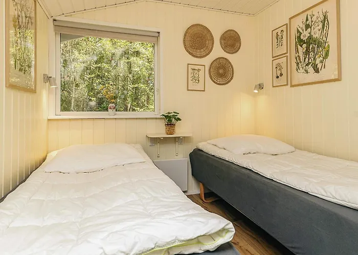 Holiday home 6 Person In *